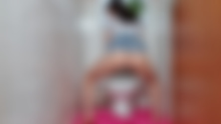 mywetworld.com/A_new_triple_toilet_wetting__June_2022__1080p.mp4