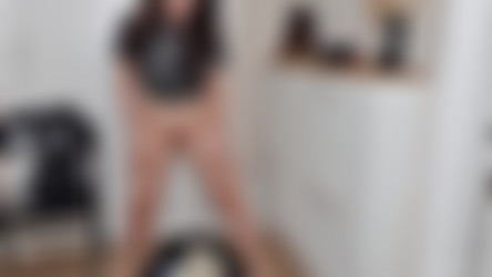 mywetworld.com/Another_bag_of_clothes_wetting__September_2022__1080p.mp4