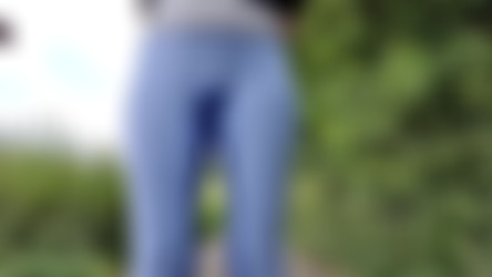 mywetworld.com/Blue_leggings_wetting_by_the_road__October_2022__1080p.mp4